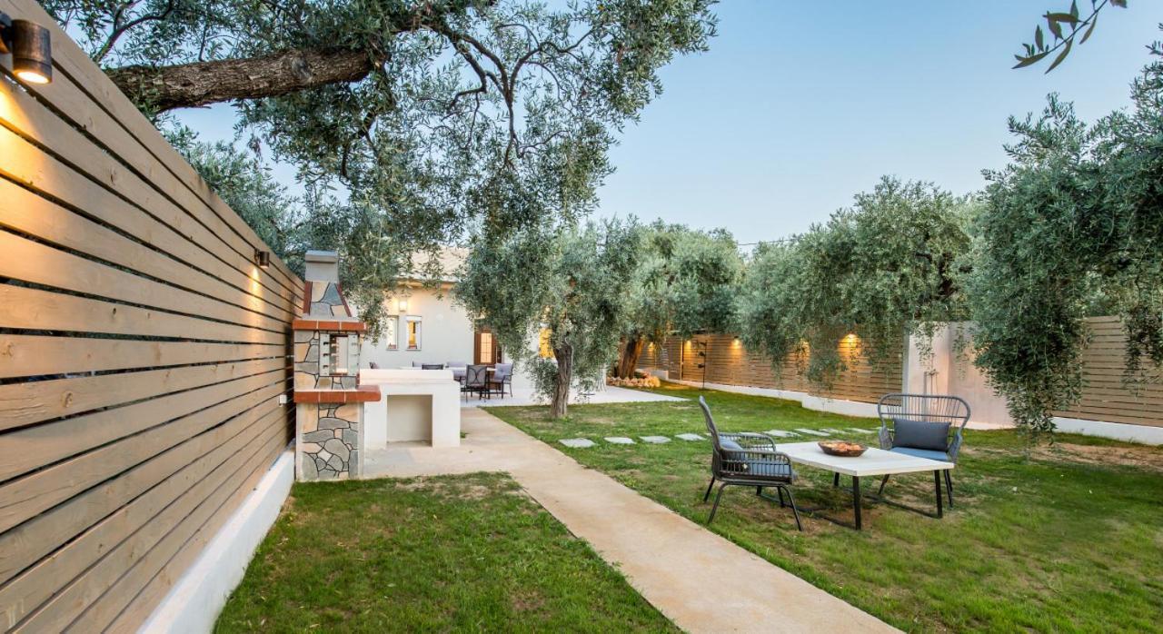 Villa 4 You Iliopetra สกาลาโซติรอส ภายนอก รูปภาพ