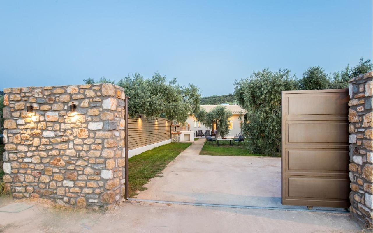 Villa 4 You Iliopetra สกาลาโซติรอส ภายนอก รูปภาพ