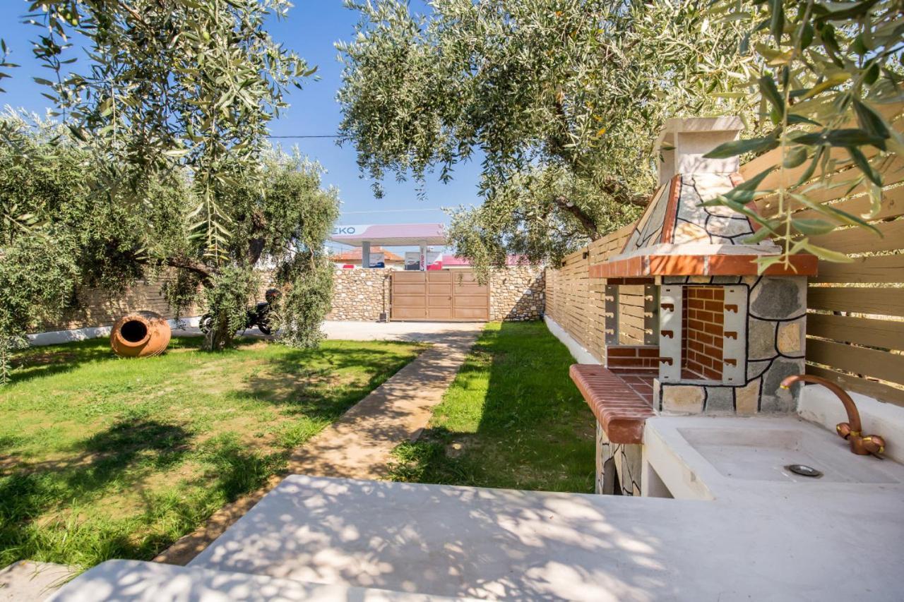 Villa 4 You Iliopetra สกาลาโซติรอส ภายนอก รูปภาพ