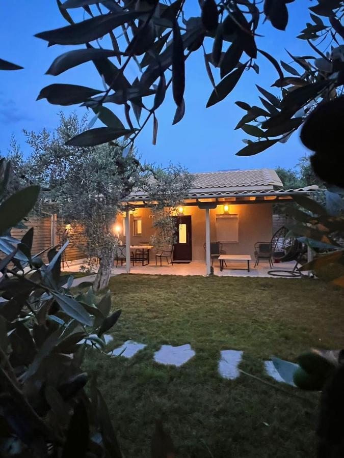 Villa 4 You Iliopetra สกาลาโซติรอส ภายนอก รูปภาพ